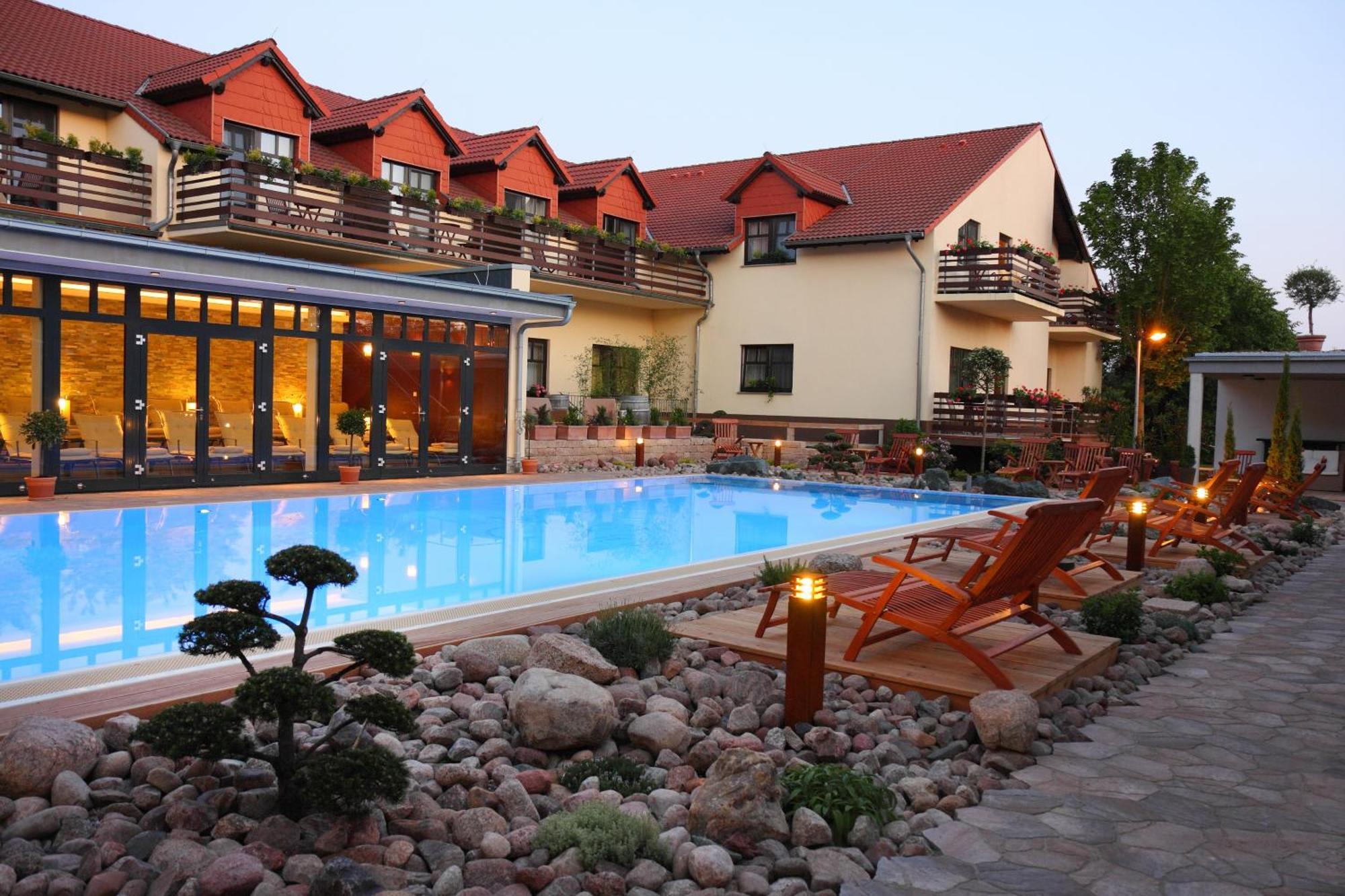 Ringhotel Hotel Zum Stein Oranienbaum-Woerlitz Ngoại thất bức ảnh