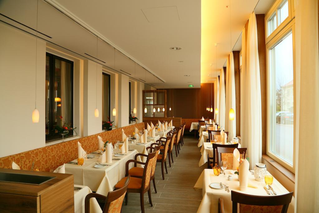 Ringhotel Hotel Zum Stein Oranienbaum-Woerlitz Ngoại thất bức ảnh